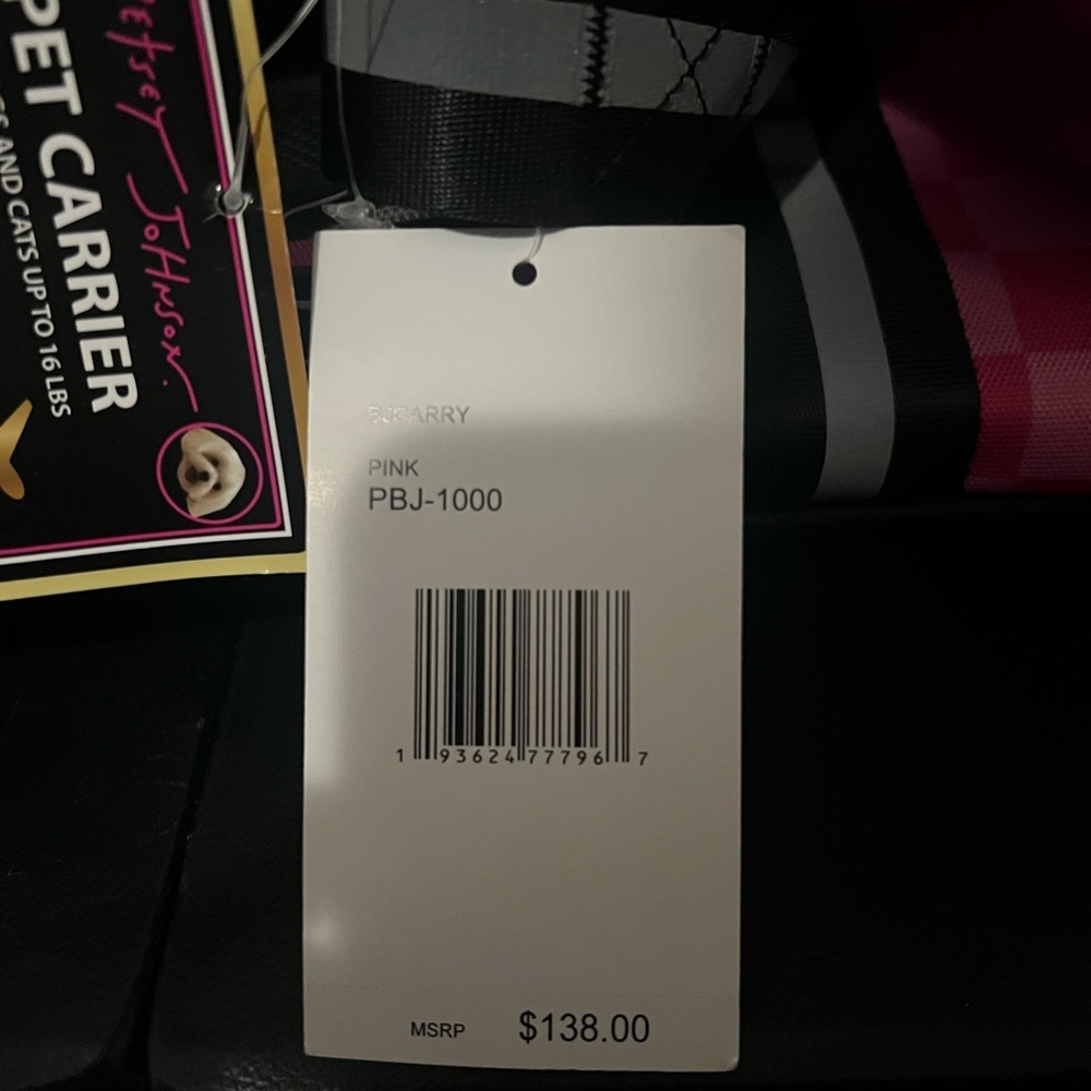 Pet Carrier Bag in Pink Checkered Design - Picture 5 of 8